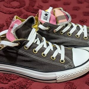 Converse Chuck Taylor All Star size 9